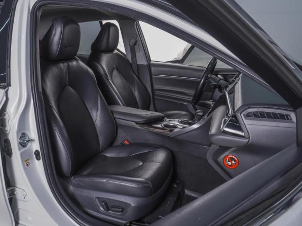Toyota Camry VIII (XV70) с пробегом 2018 года, цена 2 690 000 рублей, 93817 км, седан, Автокод Объявления