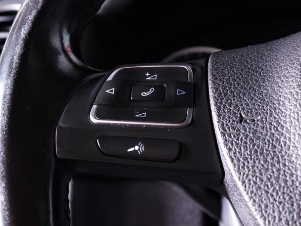 Volkswagen Tiguan I Рестайлинг с пробегом 2012 года, цена 1 390 000 рублей, 137000 км, внедорожник, Автокод Объявления