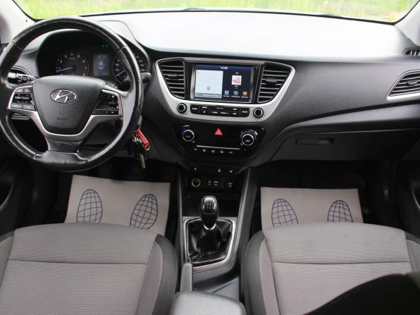 Hyundai Solaris II с пробегом 2018 года, цена 1 252 000 рублей, 120997 км, седан, Автокод Объявления