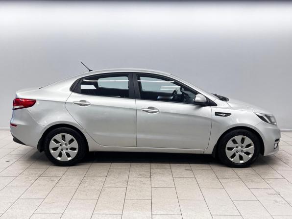 Kia Rio III Рестайлинг с пробегом 2015 года, цена 985 000 рублей, 159046 км, седан, Автокод Объявления