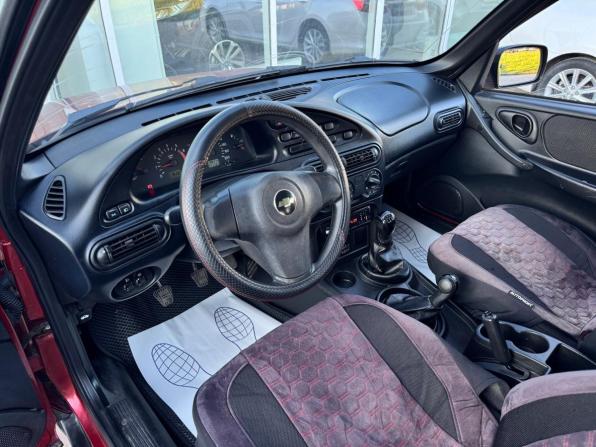 Chevrolet Niva I Рестайлинг с пробегом 2013 года, цена 450 000 рублей, 98375 км, внедорожник, Автокод Объявления