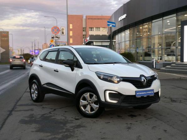Renault Kaptur I с пробегом 2018 года, цена 1 229 000 рублей, 111650 км, внедорожник, Автокод Объявления