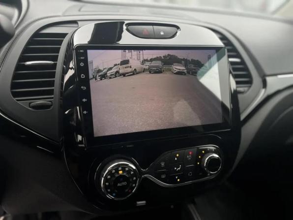 Renault Kaptur I Рестайлинг с пробегом 2021 года, цена 1 550 000 рублей, 81145 км, внедорожник, Автокод Объявления