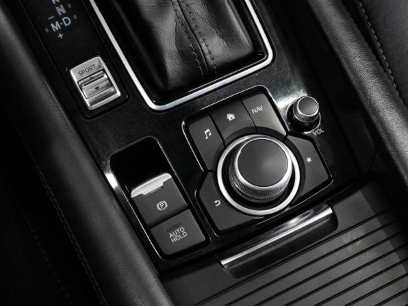 Mazda 6 III (GJ) Рестайлинг 2 с пробегом 2020 года, цена 2 099 000 рублей, 103899 км, седан, Автокод Объявления