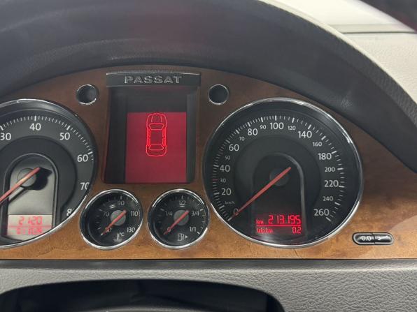 Volkswagen Passat B6 с пробегом 2007 года, цена 647 000 рублей, 213192 км, седан, Автокод Объявления