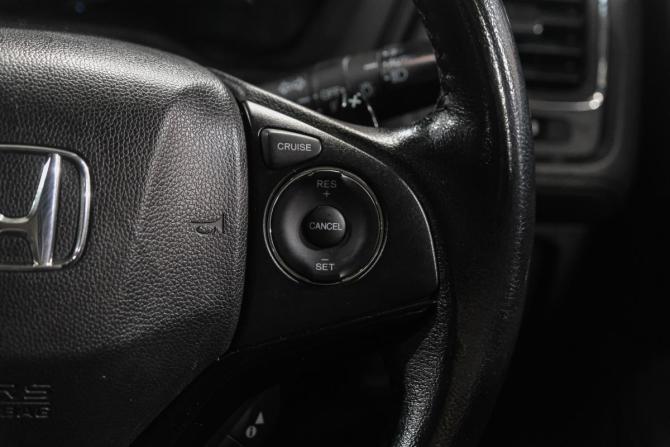 Honda Vezel I с пробегом 2014 года, цена 1 449 000 рублей, 152000 км, внедорожник, Автокод Объявления