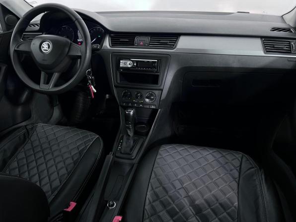 Skoda Rapid I с пробегом 2016 года, цена 1 297 000 рублей, 49308 км, лифтбек, Автокод Объявления