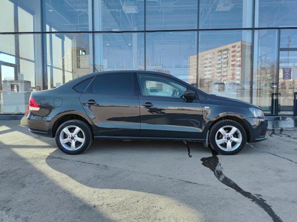 Volkswagen Polo V с пробегом 2012 года, цена 570 000 рублей, 175700 км, седан, Автокод Объявления