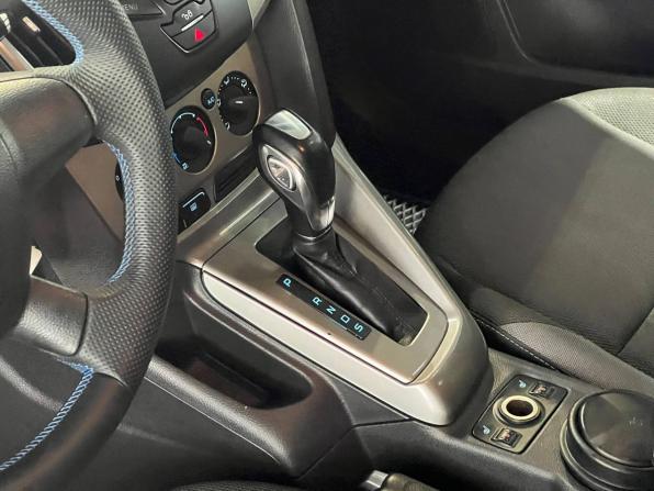 Ford Focus III с пробегом 2011 года, цена 900 000 рублей, 120000 км, седан, Автокод Объявления