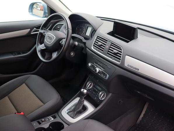 Audi Q3 I (8U) с пробегом 2013 года, цена 1 650 000 рублей, 131937 км, внедорожник, Автокод Объявления