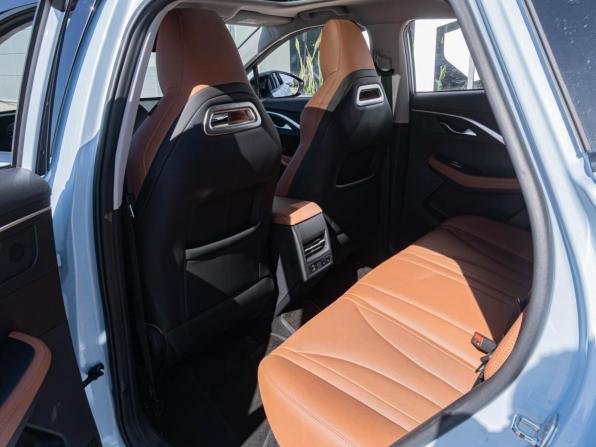 Omoda C5 I с пробегом 2023 года, цена 2 048 000 рублей, 43440 км, внедорожник, Автокод Объявления