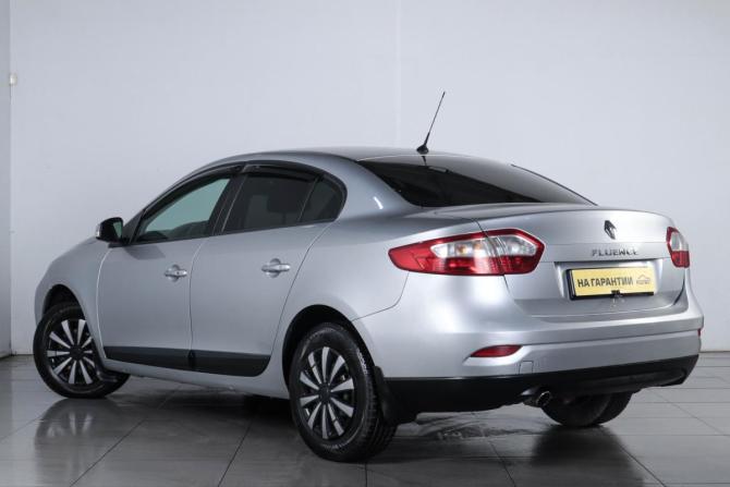 Renault Fluence I Рестайлинг с пробегом 2013 года, цена 689 000 рублей, 308633 км, седан, Автокод Объявления
