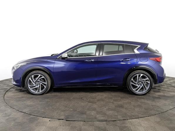 Infiniti Q30 с пробегом 2017 года, цена 2 550 000 рублей, 54096 км, хэтчбек, Автокод Объявления