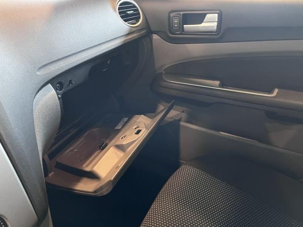Ford Focus II Рестайлинг с пробегом 2011 года, цена 570 000 рублей, 199071 км, седан, Автокод Объявления