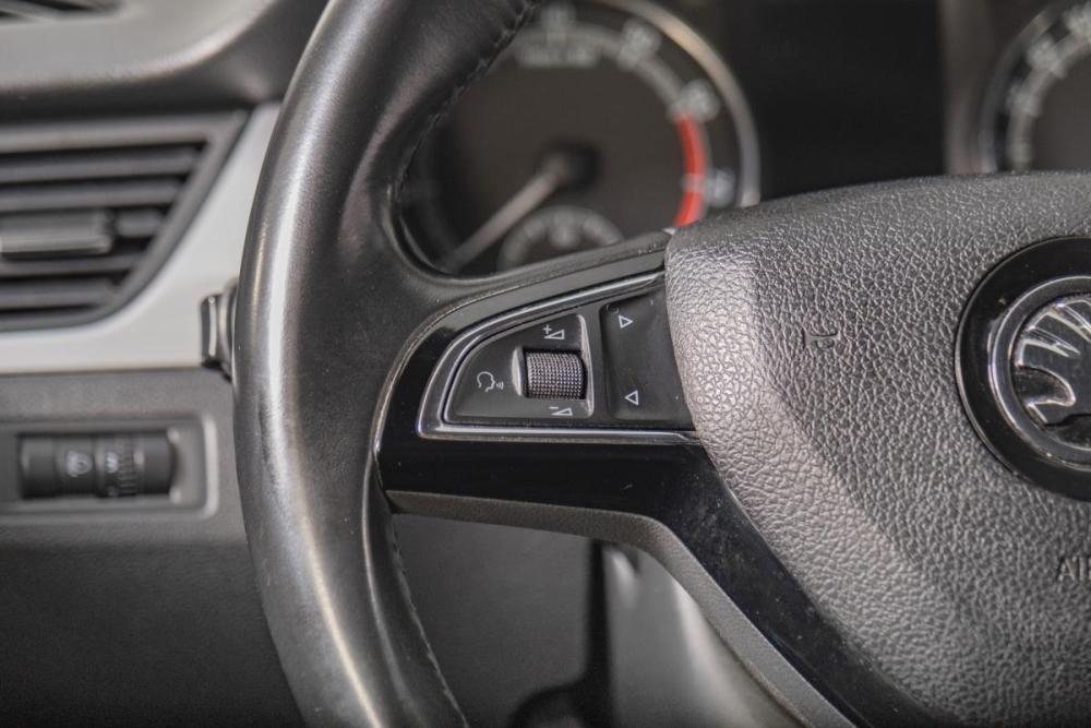 Skoda Rapid I Рестайлинг Томск  - изображение 14