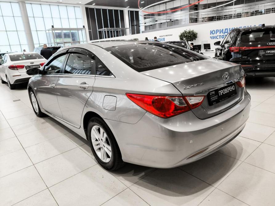 Hyundai Sonata VI (YF) Казань  - изображение 8