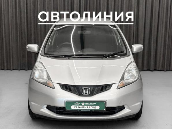 Honda Fit II с пробегом 2010 года, цена 699 000 рублей, 183225 км, хэтчбек, Автокод Объявления