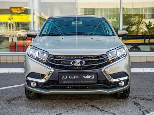 Lada (ВАЗ) XRAY I с пробегом 2017 года, цена 788 000 рублей, 122400 км, хэтчбек, Автокод Объявления