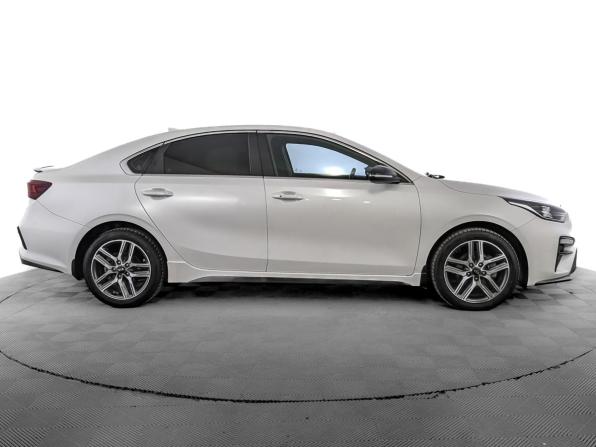 Kia Cerato IV с пробегом 2020 года, цена 1 999 000 рублей, 89957 км, седан, Автокод Объявления