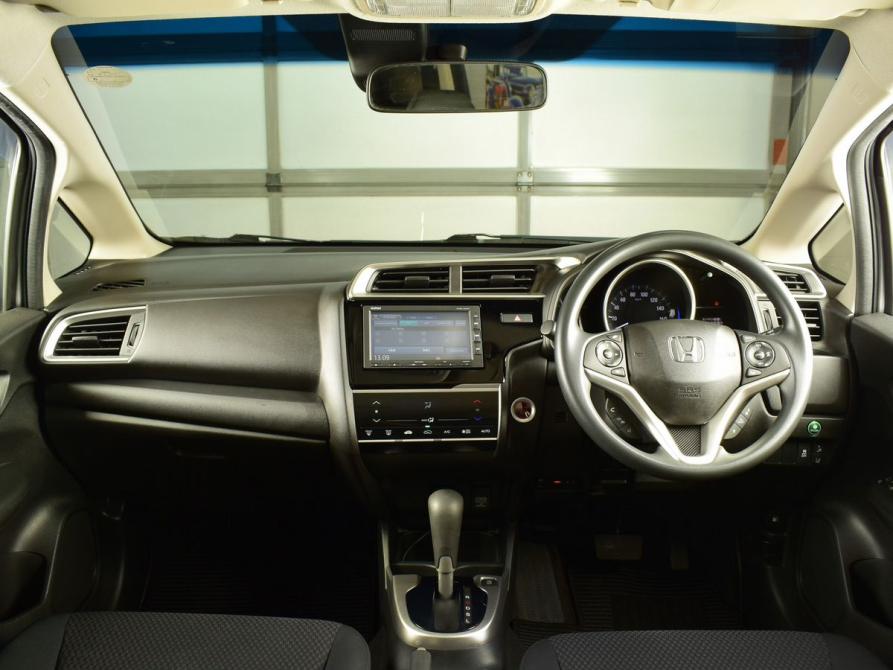 Honda Fit III Рестайлинг Кемерово  - изображение 11