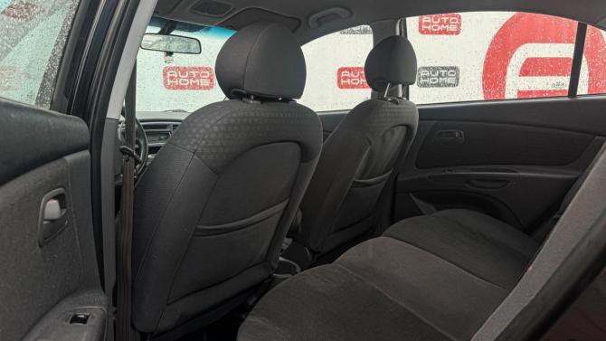Kia Rio II с пробегом 2006 года, цена 349 990 рублей, 320000 км, хэтчбек, Автокод Объявления