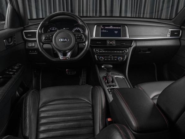 Kia Optima IV с пробегом 2017 года, цена 1 978 000 рублей, 134208 км, седан, Автокод Объявления