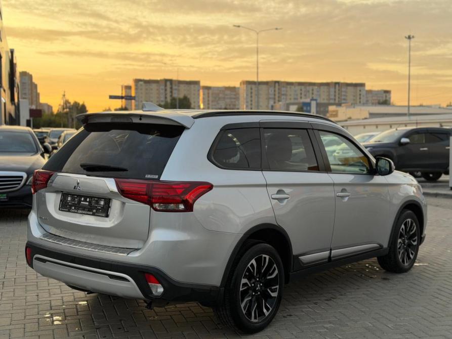 Mitsubishi Outlander III Рестайлинг 3 Сыктывкар  - изображение 4