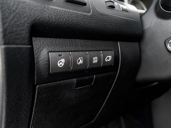 Lexus LX III с пробегом 2011 года, цена 3 550 000 рублей, 248405 км, внедорожник, Автокод Объявления