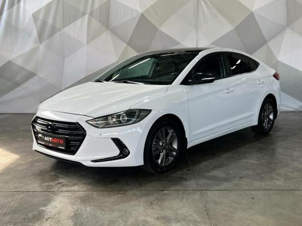 Hyundai Elantra VI (AD) с пробегом 2018 года, цена 1 450 000 рублей, 143051 км, седан, Автокод Объявления