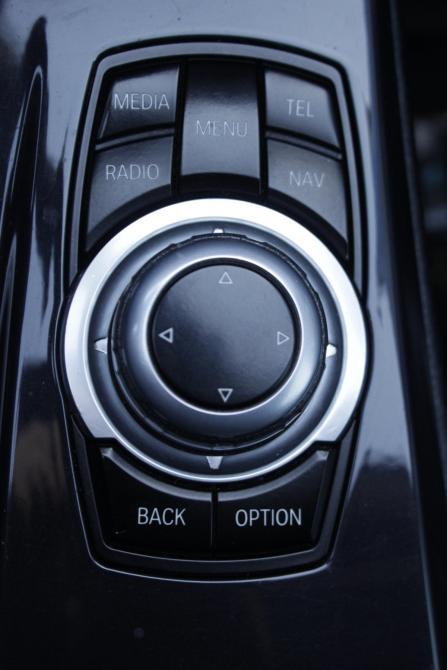 BMW 5 серии VI (F10/F11/F07) Рестайлинг Брянск  - изображение 18