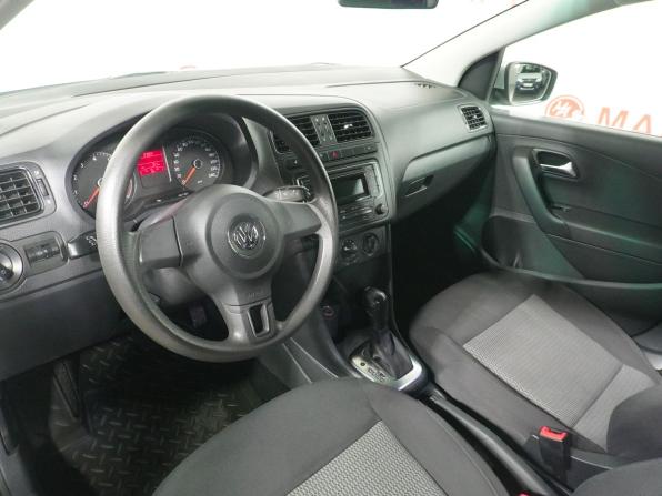 Volkswagen Polo V с пробегом 2013 года, цена 849 000 рублей, 136069 км, седан, Автокод Объявления