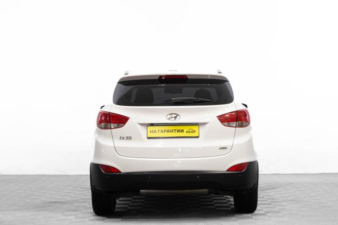 Hyundai ix35 I Рестайлинг с пробегом 2013 года, цена 1 599 000 рублей, 205000 км, внедорожник, Автокод Объявления