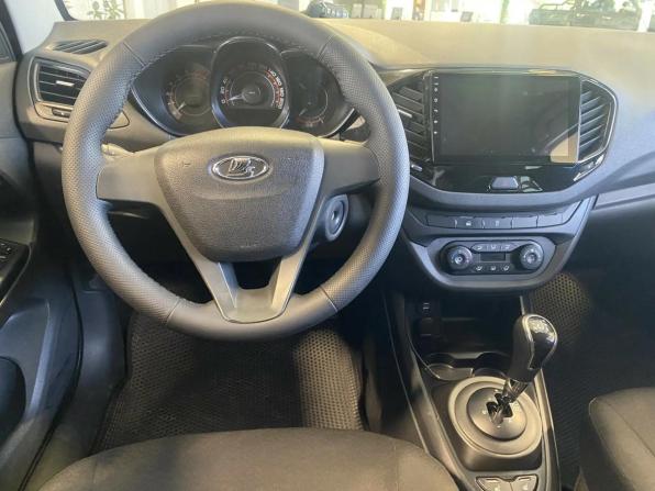 Lada (ВАЗ) Vesta I с пробегом 2017 года, цена 725 000 рублей, 147200 км, седан, Автокод Объявления
