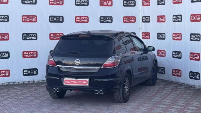 Opel Astra H Рестайлинг с пробегом 2008 года, цена 590 000 рублей, 262000 км, хэтчбек, Автокод Объявления