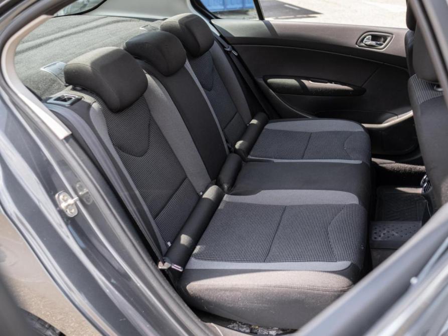 Peugeot 408 I Рестайлинг Сочи  - изображение 7