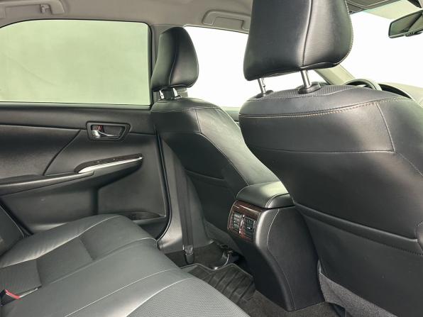 Toyota Camry VII (XV50) Рестайлинг 2 с пробегом 2017 года, цена 2 289 000 рублей, 159323 км, седан, Автокод Объявления