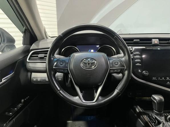Toyota Camry VIII (XV70) с пробегом 2020 года, цена 2 945 000 рублей, 104306 км, седан, Автокод Объявления