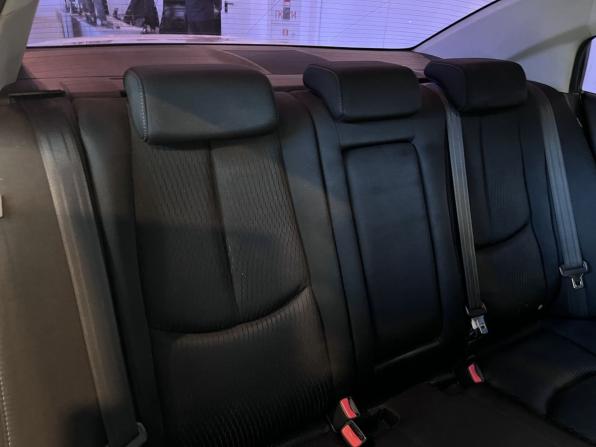 Mazda 6 II (GH) Рестайлинг с пробегом 2012 года, цена 700 000 рублей, 273304 км, седан, Автокод Объявления
