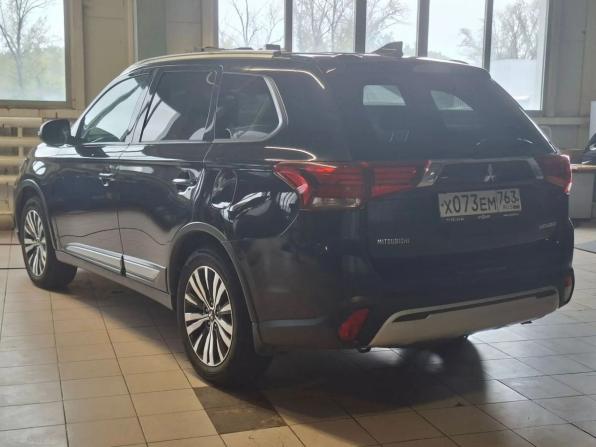 Mitsubishi Outlander III Рестайлинг 3 с пробегом 2019 года, цена 1 850 000 рублей, 160000 км, внедорожник, Автокод Объявления