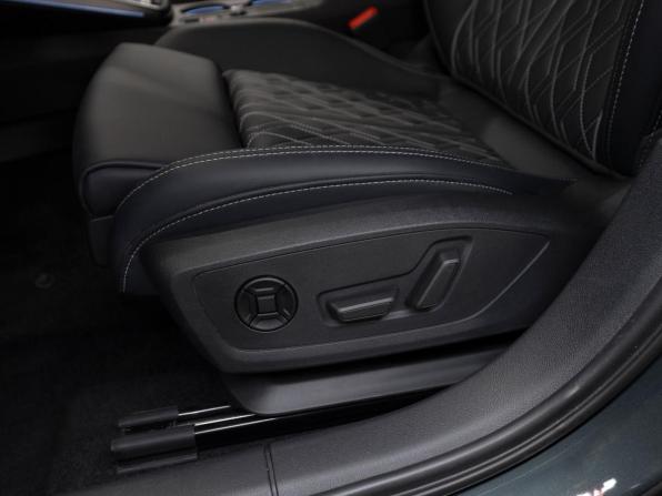 Audi A3 IV (8Y) Рестайлинг с пробегом 2026 года, цена 4 050 000 рублей, 33 км, хэтчбек, Автокод Объявления