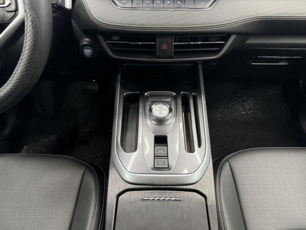 Haval Jolion I Рестайлинг с пробегом 2024 года, цена 2 475 000 рублей, 5678 км, внедорожник, Автокод Объявления
