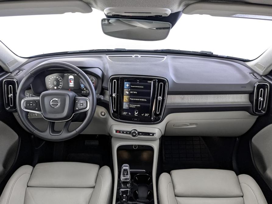 Volvo XC40 I Москва  - изображение 14