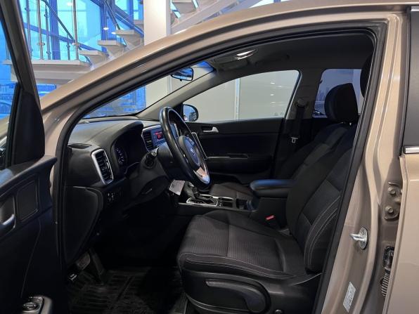 Kia Sportage IV Рестайлинг с пробегом 2019 года, цена 2 500 000 рублей, 94840 км, внедорожник, Автокод Объявления