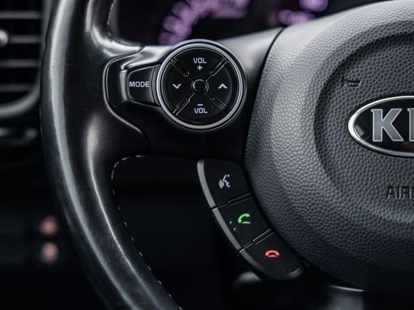 Kia Soul II Рестайлинг с пробегом 2018 года, цена 1 678 000 рублей, 139765 км, хэтчбек, Автокод Объявления