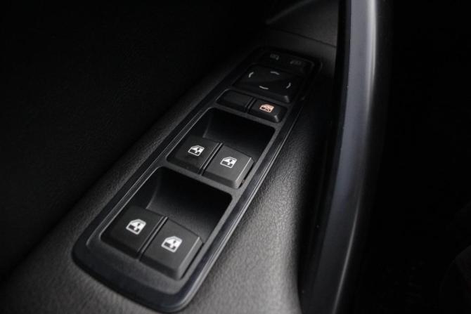Lada (ВАЗ) Vesta I Рестайлинг (NG) с пробегом 2024 года, цена 1 295 000 рублей, 50981 км, седан, Автокод Объявления