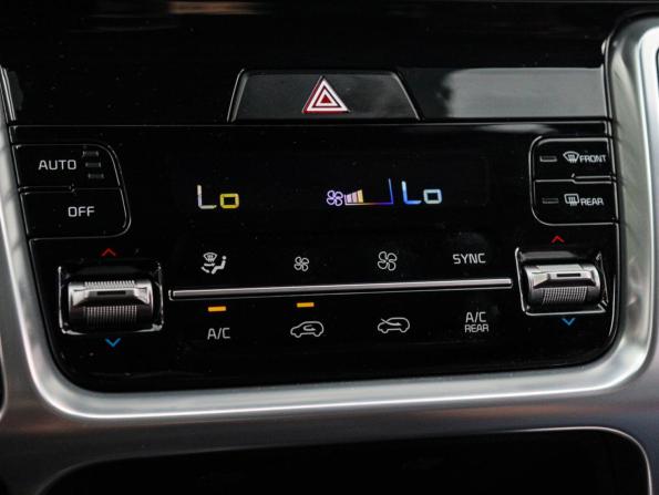 Kia Sorento IV с пробегом 2022 года, цена 4 400 000 рублей, 33602 км, внедорожник, Автокод Объявления