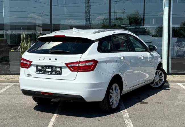 Lada (ВАЗ) Vesta I с пробегом 2019 года, цена 1 000 000 рублей, 122857 км, универсал, Автокод Объявления