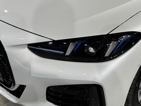 BMW 4 серии G22 G23 G26 Рестайлинг с пробегом 2024 года, цена 8 490 000 рублей, 4000 км, кабриолет, Автокод Объявления