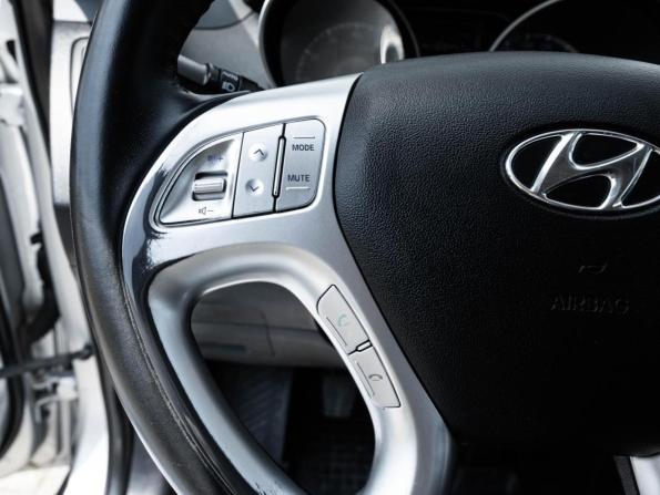 Hyundai ix35 I с пробегом 2011 года, цена 1 089 000 рублей, 165447 км, внедорожник, Автокод Объявления