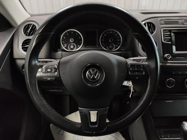 Volkswagen Tiguan I Рестайлинг с пробегом 2015 года, цена 1 375 000 рублей, 167955 км, внедорожник, Автокод Объявления